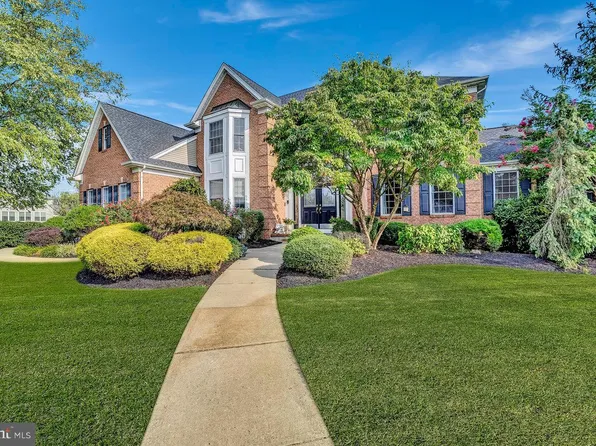 11 Victoria Ct, Cream Ridge, NJ 08514