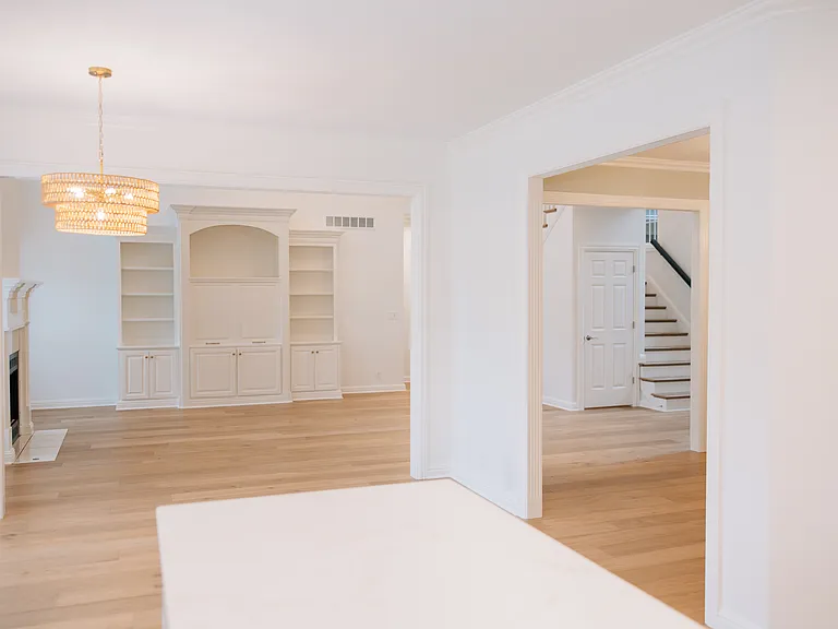 5304 Wolfpen Woods Dr — Photo 6