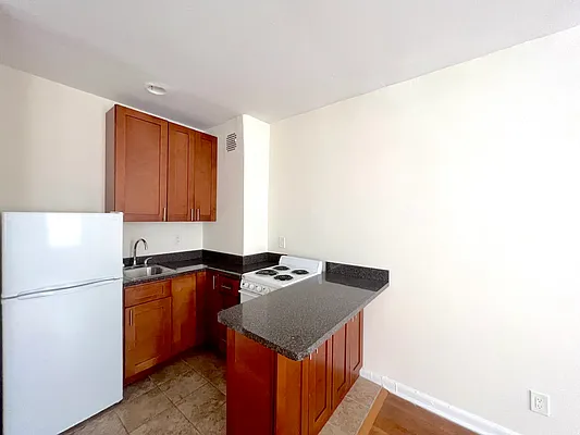 Rented by Best Apartments North Inc | media 9