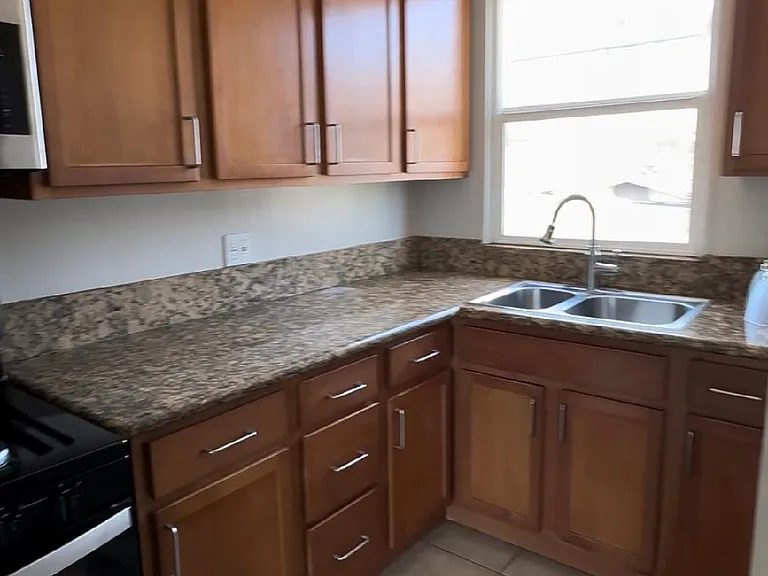 4529 Cleveland Ave #C — Photo 1