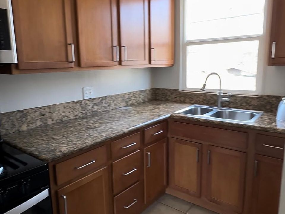 1st image of 4529 Cleveland Ave APT C
