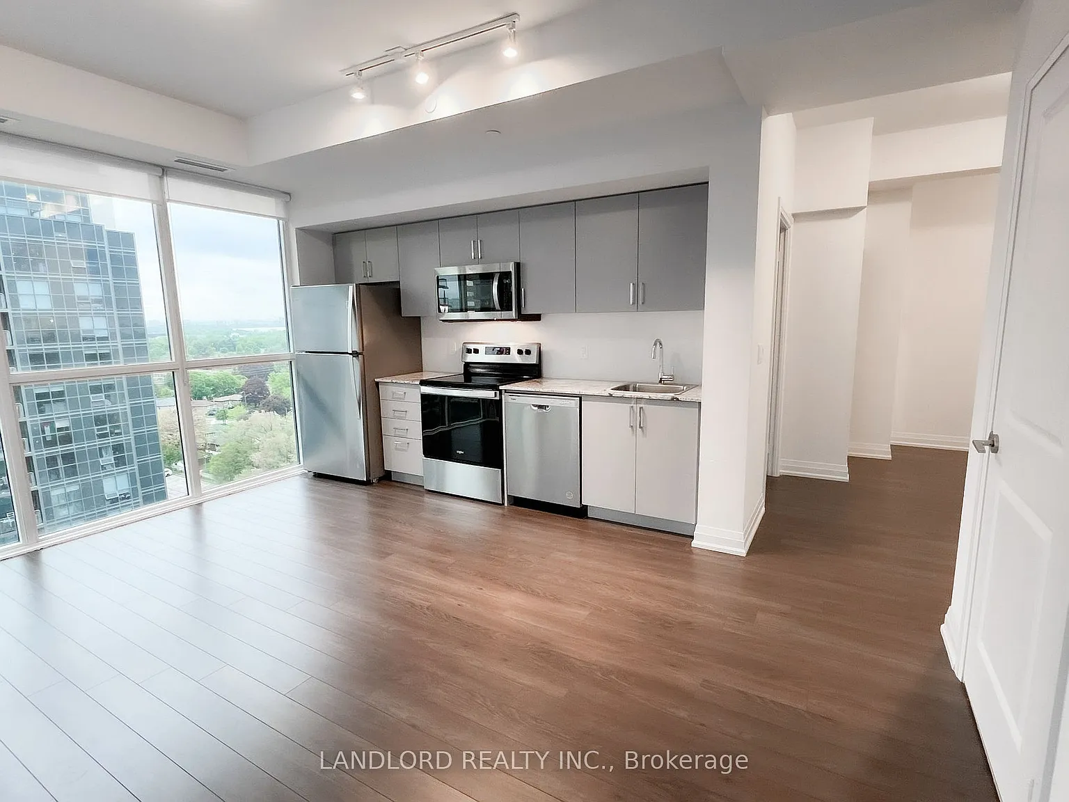 10 Meadowglen Place -1202 — Photo 1