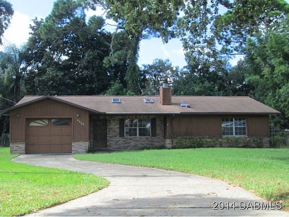 1st image of 5528 W Magnolia Ave