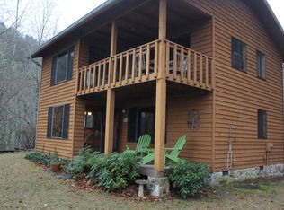 611 Overlook Rd, Bryson City, NC 28713