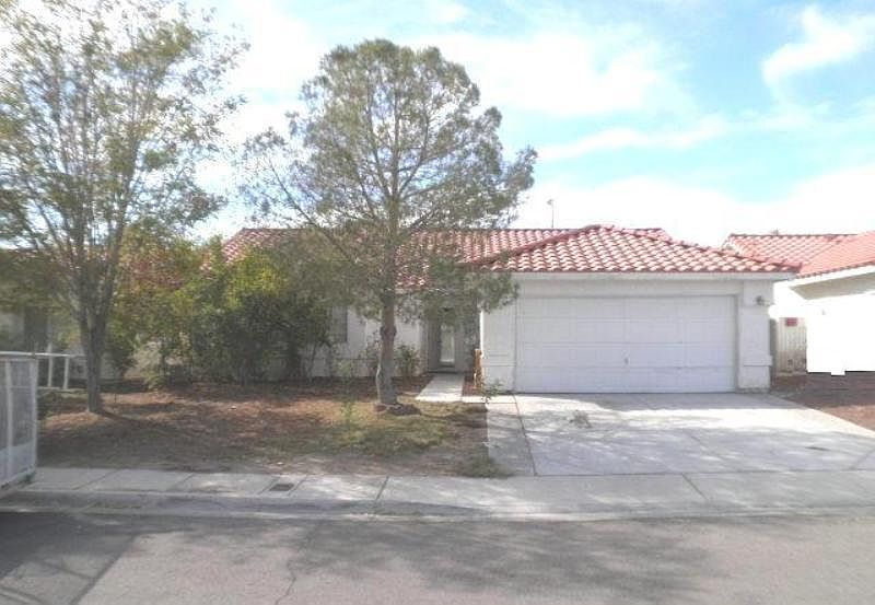 1st image of 5831 Berry Hill Ln