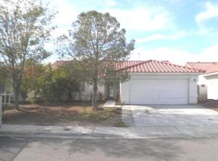 5831 Berry Hill Ln, North Las Vegas, NV 89031