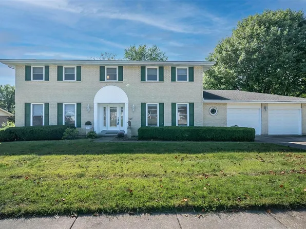 3337 W Adams St, Saint Charles, MO 63301