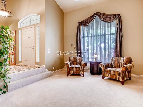 4th image of 7838 Brook Valley Dr
