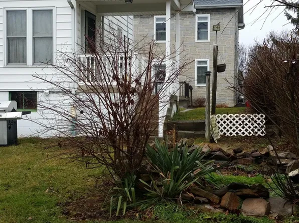 5939 Larue St, Harrisburg, PA 17112