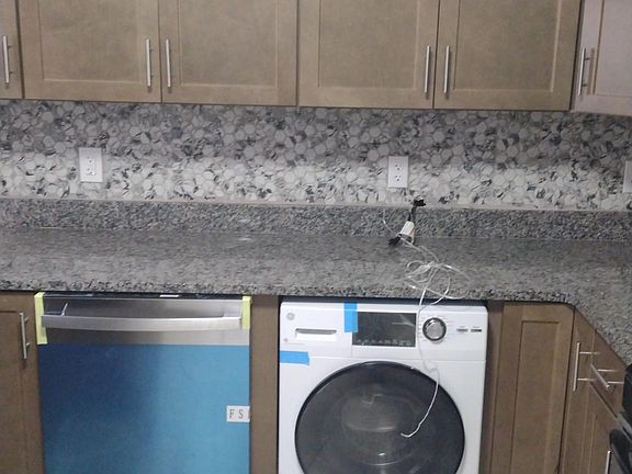 Dish Washer & WASher Dryer Combo