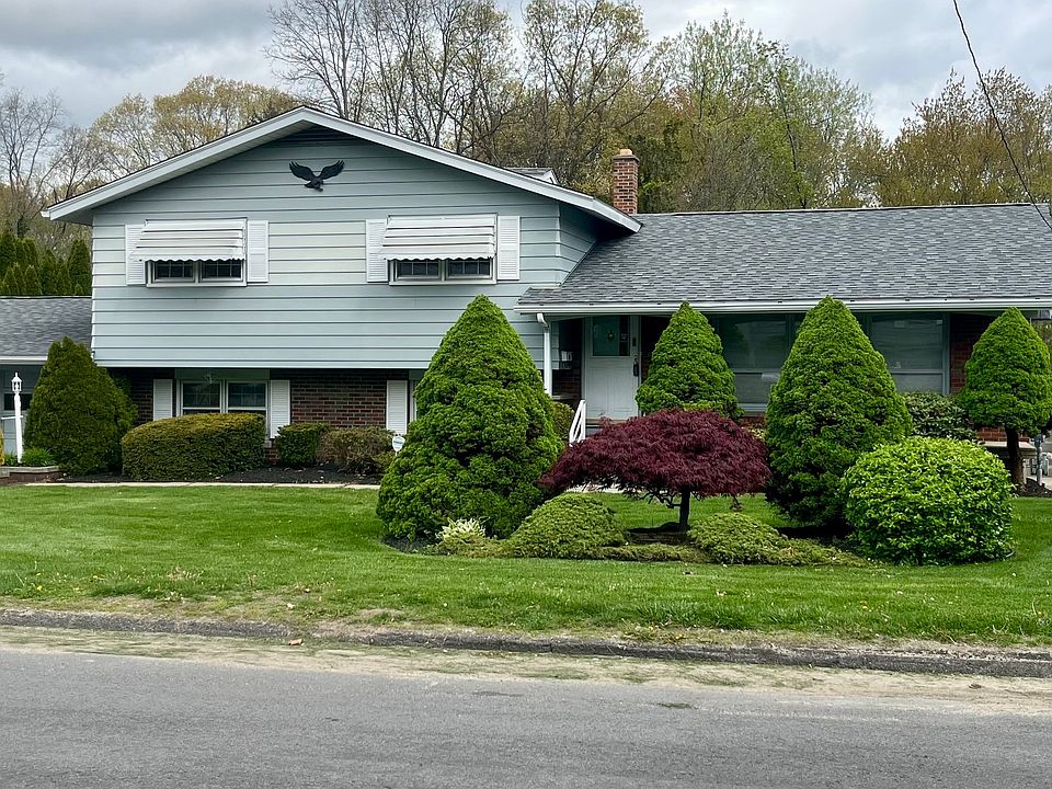1st image of 298 Chipman Street
