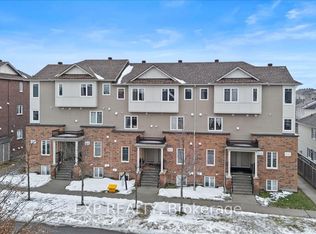 290 Espin Hts, Ottawa, ON K2J 0Y8