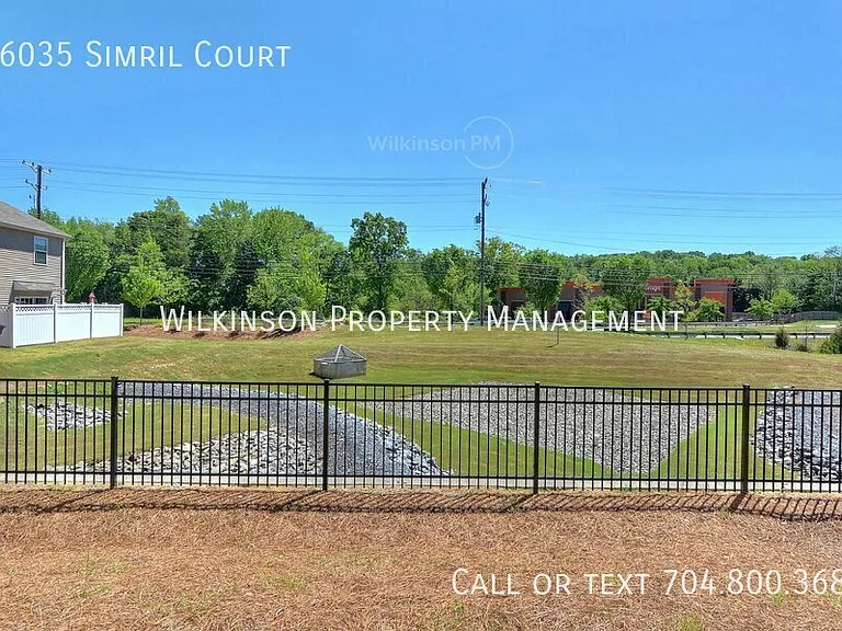 16035 Simril Ct — Photo 36
