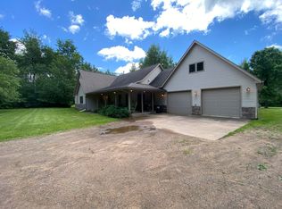 19302 Friesland Rd, Hinckley, MN 55037