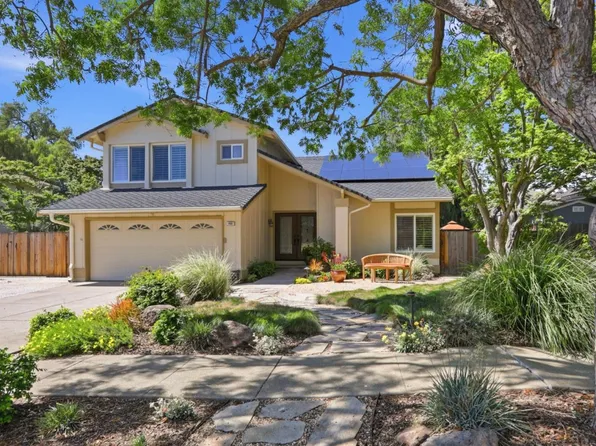 488 Woodward Dr, Fremont, CA 94536