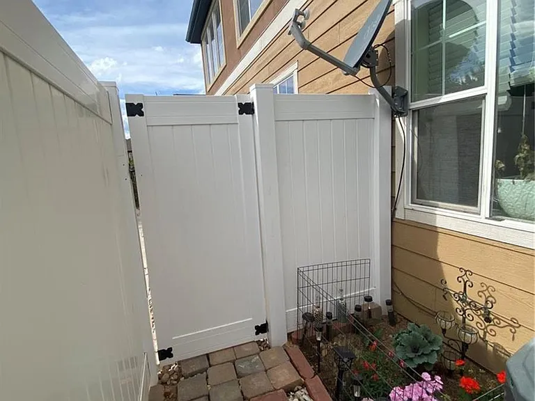 15202 E Batavia Pl — Photo 21