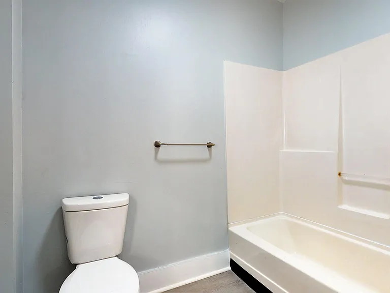 45 Pleasant St #D — Photo 20