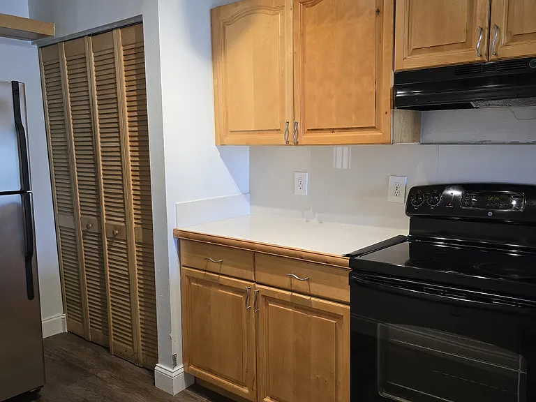 871 NE 207th Ln #15202 — Photo 3