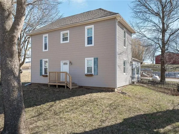 9133 SE 40th Rd, Saint Joseph, MO 64507