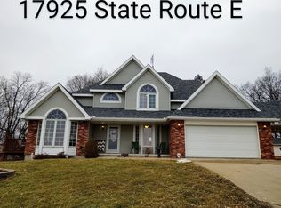 17925 State Rte E, Savannah, MO 64485