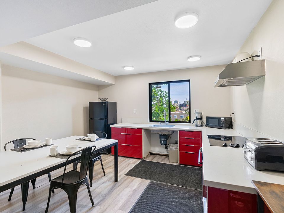 Common kitchen