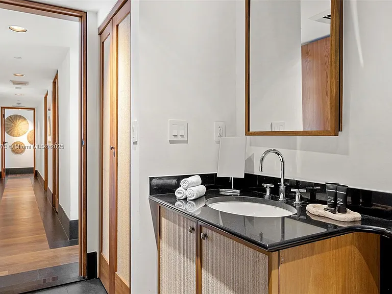 101 20th St #3803 — Photo 39