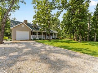 2004 Possum Hollow Rd, Farmington, MO 63640
