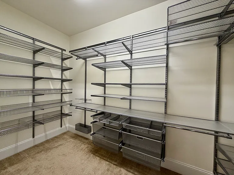 10141 Loch Lomond Dr — Photo 32