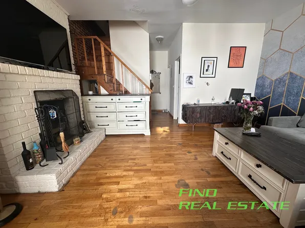 107 West 69th Street image 4 of 17