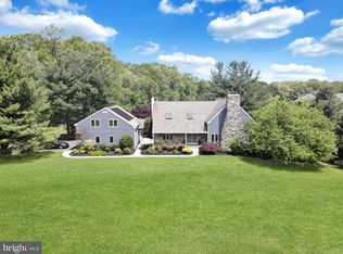 2 Gulicks Ln, Cranbury, NJ
