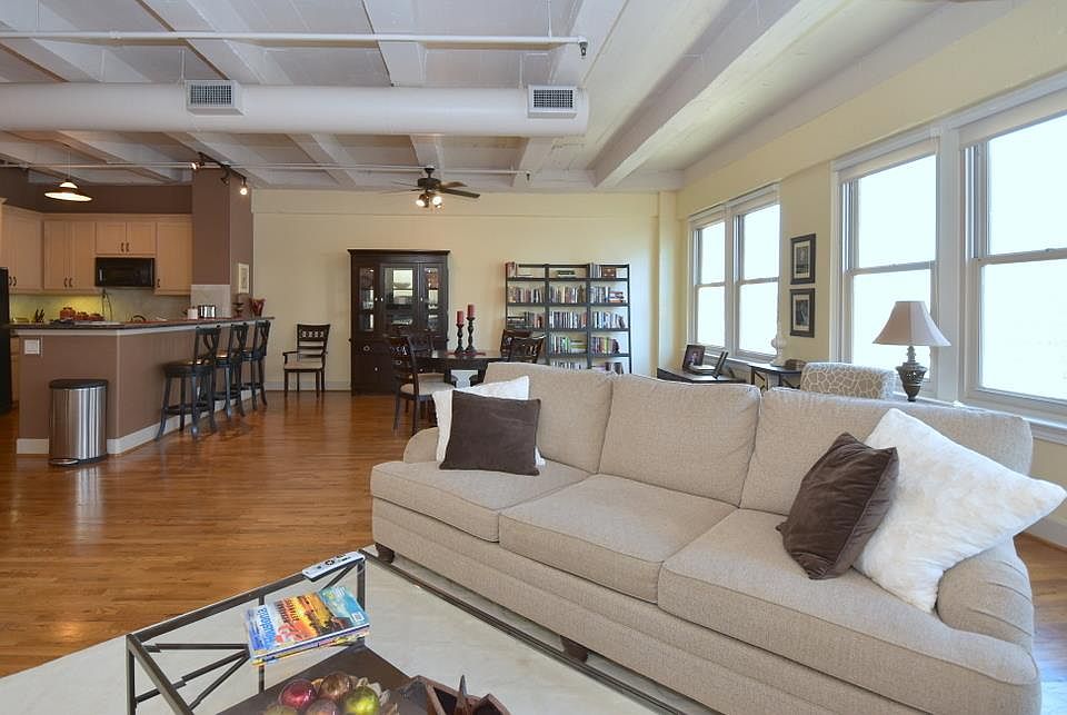 1st image of 1120 Texas St APT 7C