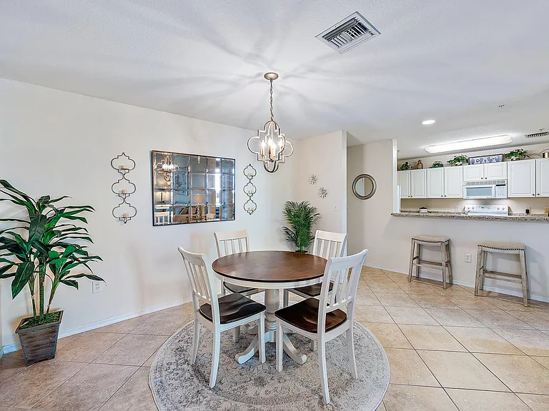 1200 Town Center Dr #225 — Photo 4
