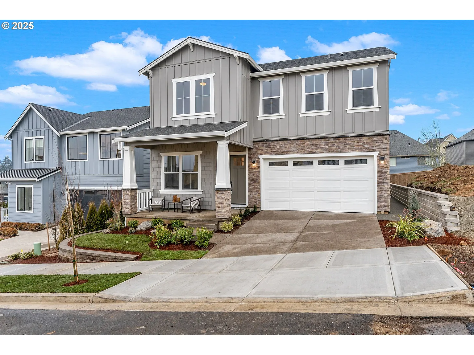 16387 SW Everton St #L20 photo 1