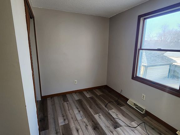 4th image of 42 Dakota St APT 2A