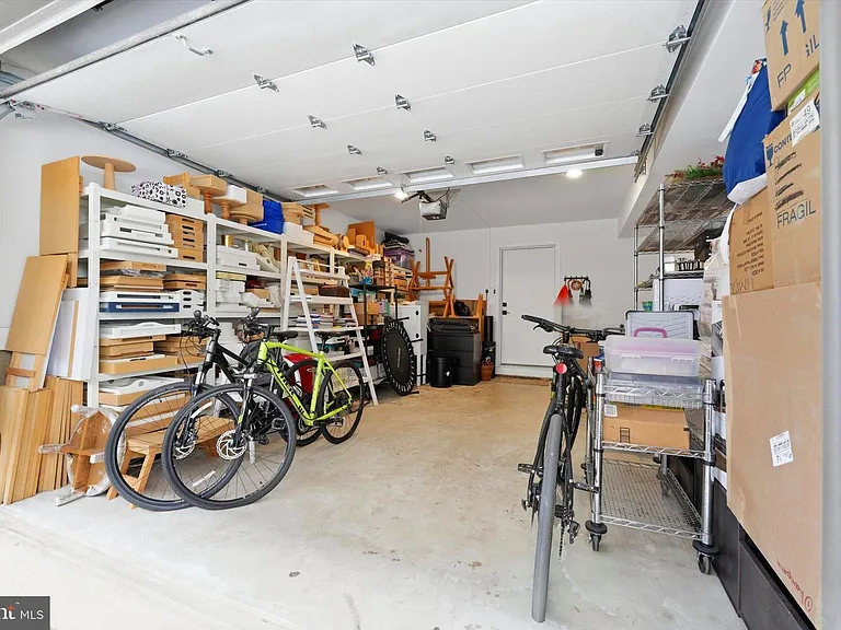 1341 S Garnet St — Photo 34