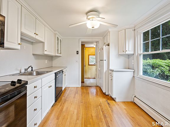 5th image of 1105 Peck Lane