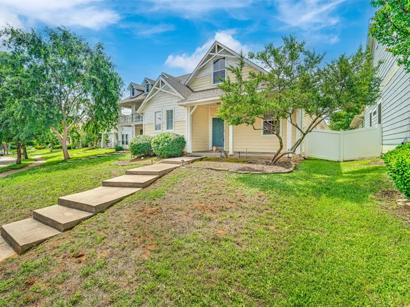 10108 Cherry Hill Ln, Aubrey, TX 76227