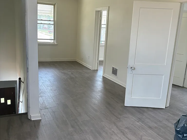 1236 Lafayette Blvd #2 — Photo 7