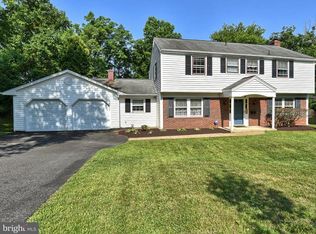 12400 Silverbirch Ln, Laurel, MD 20708