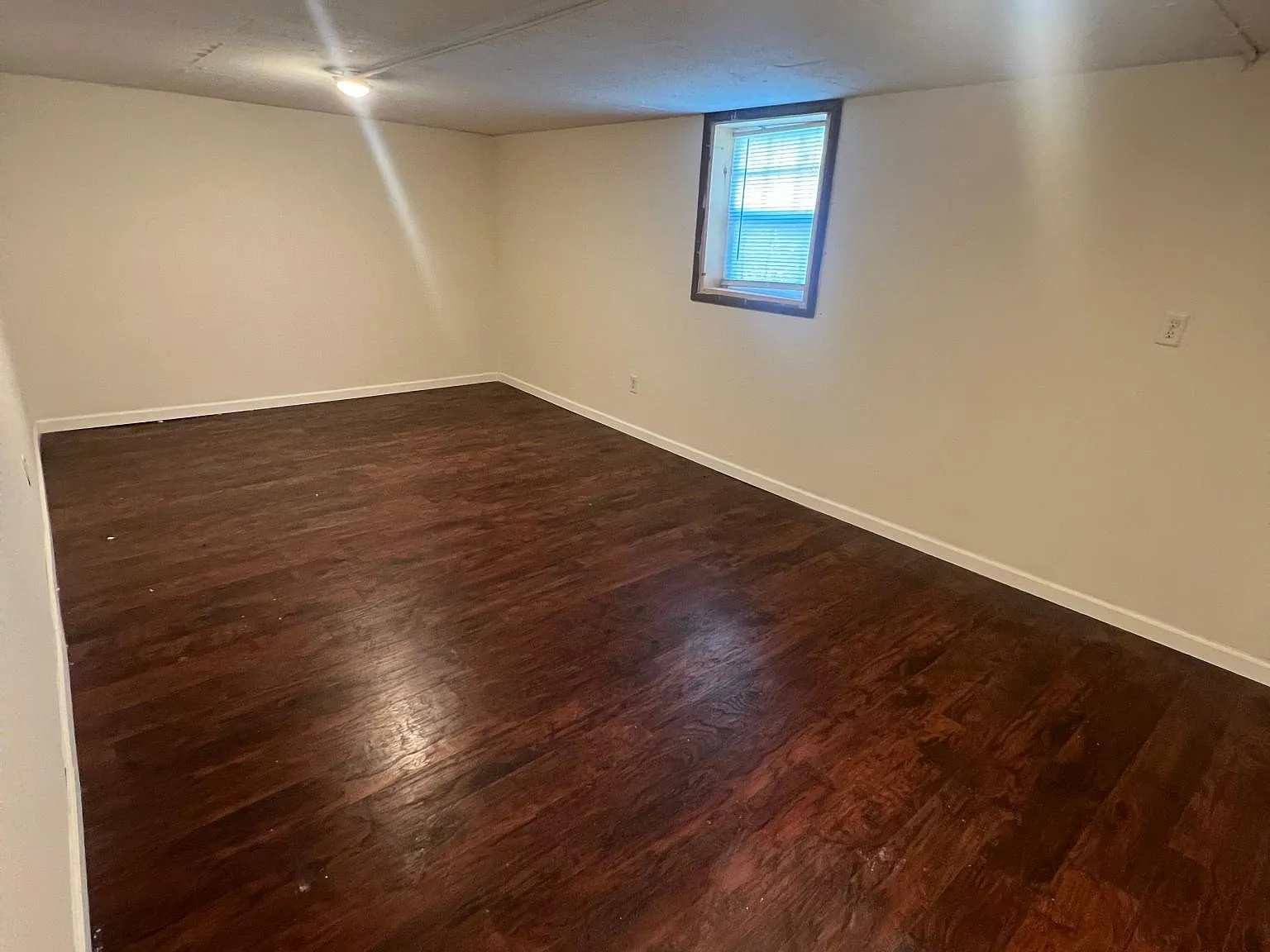 2 bed, 700 sqft, $1,175 — Photo 3