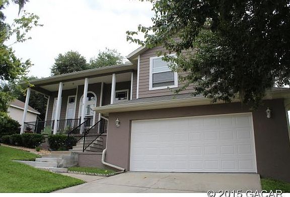 4th image of 11306 NW 32nd Ave