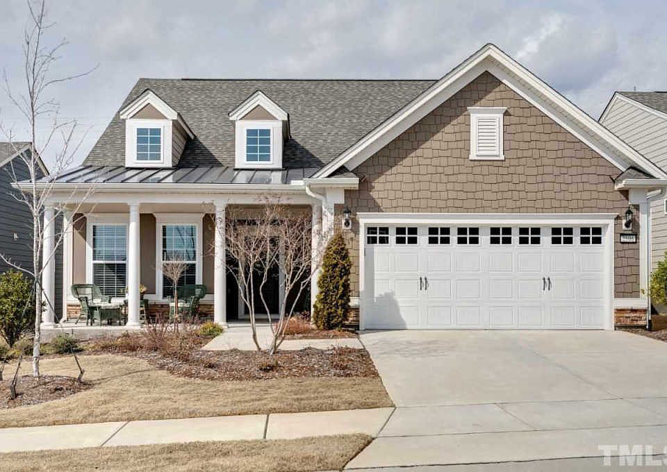 1st image of 2506 Bloomsbury Manor Dr