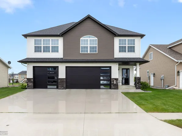 3112 Foxtail Dr E, West Fargo, ND 58078
