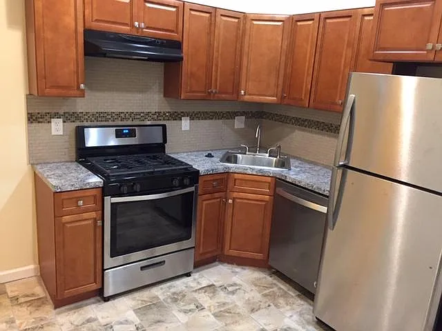 4911 Market St #1 — Photo 8