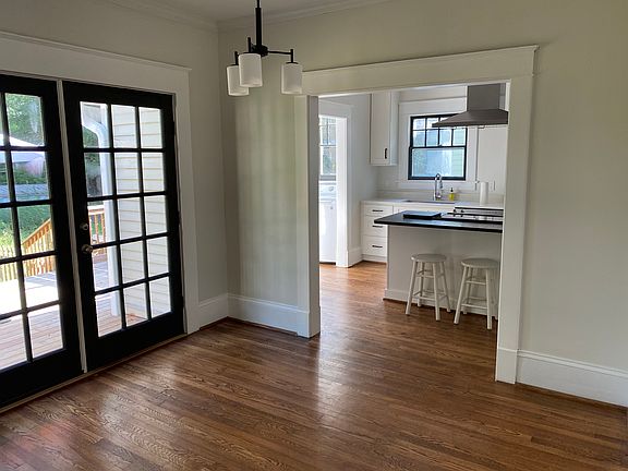 3rd image of 2414 Wright Ave