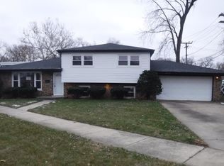 14760 Shepard Dr, Dolton, IL 60419