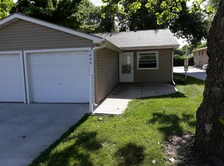 1000 & 1002 Delaware Ave #1000, Ames, IA 50014