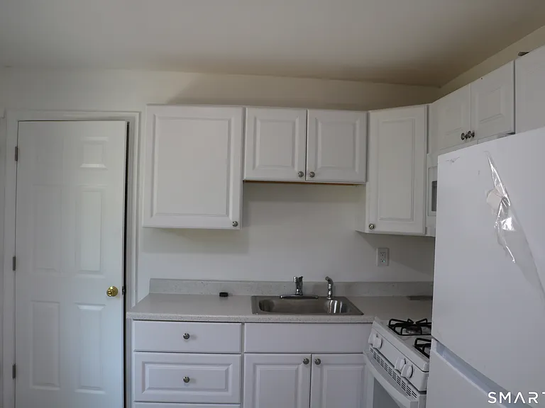 264 Pearl Harbor St — Photo 9