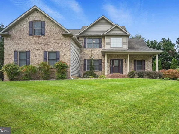 421 Fletcher Dr, Smyrna, DE 19977