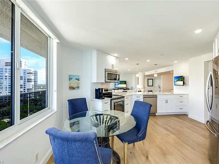 4041 Gulf Shore Blvd N #1505 — Photo 13